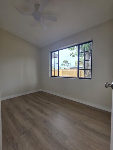 5536 PURDY Lane, West Palm Beach, FL 33415