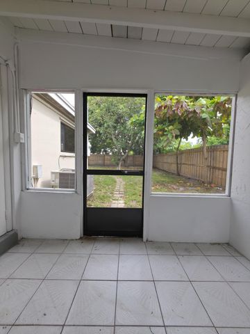 5536 PURDY Lane, West Palm Beach, FL 33415