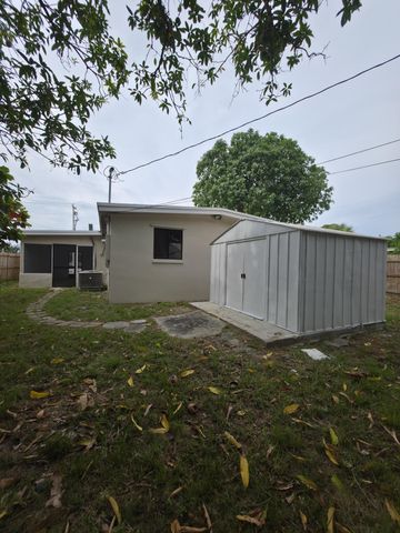 5536 PURDY Lane, West Palm Beach, FL 33415