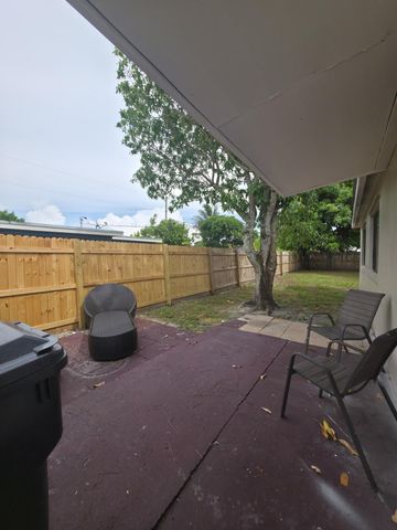 5536 PURDY Lane, West Palm Beach, FL 33415