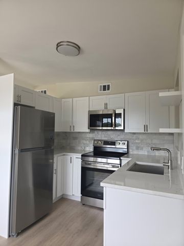 5536 PURDY Lane, West Palm Beach, FL 33415