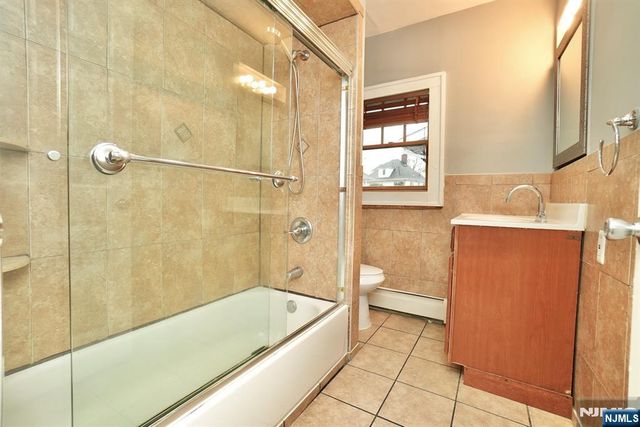 81 Berkeley Avenue, Bloomfield, NJ 07003