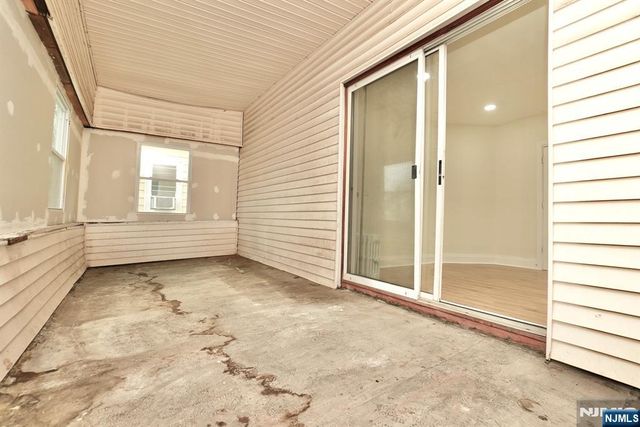 81 Berkeley Avenue, Bloomfield, NJ 07003