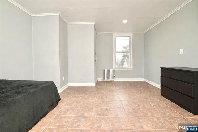 81 Berkeley Avenue, Bloomfield, NJ 07003