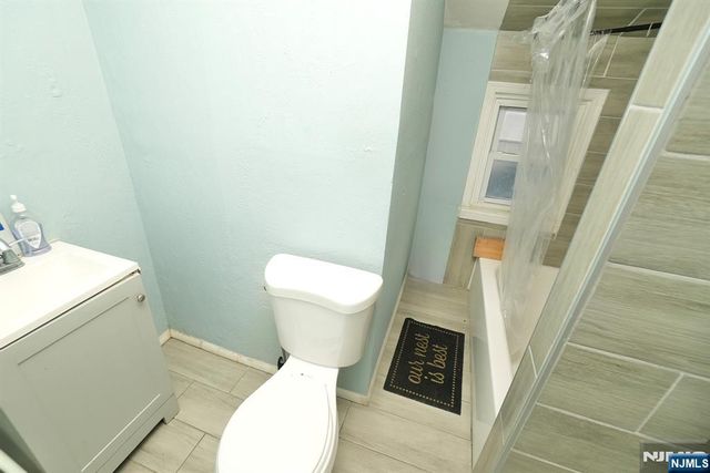 81 Berkeley Avenue, Bloomfield, NJ 07003