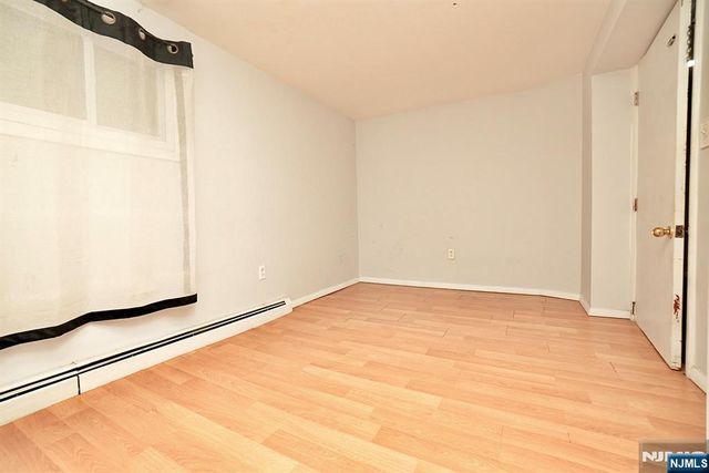 81 Berkeley Avenue, Bloomfield, NJ 07003