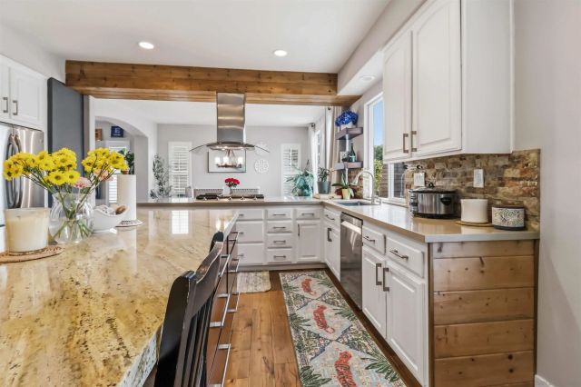 11325 Ravensthorpe Way, San Diego, CA 92131