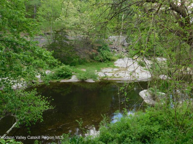 81 Sportsman Road, Napanoch, NY 12458