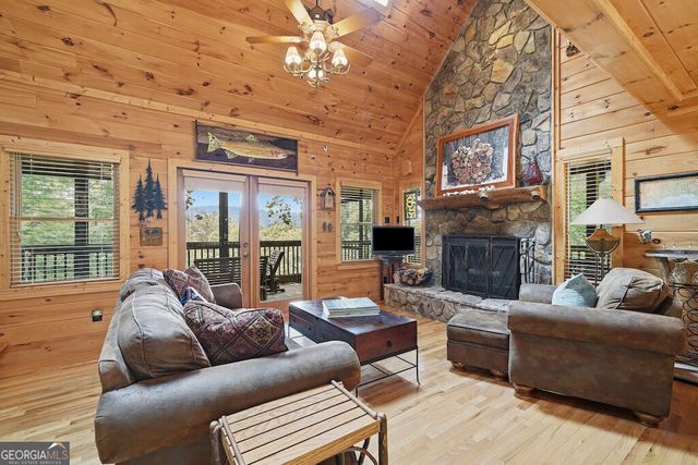 120 Bell Camp Ridge Road, Blue Ridge, GA 30513