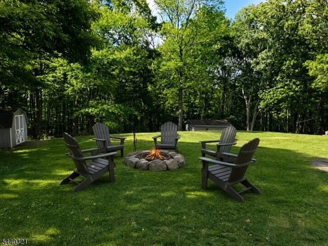 3 Thomas Dr, Independence Twp., NJ 07840