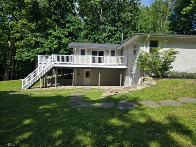 3 Thomas Dr, Independence Twp., NJ 07840