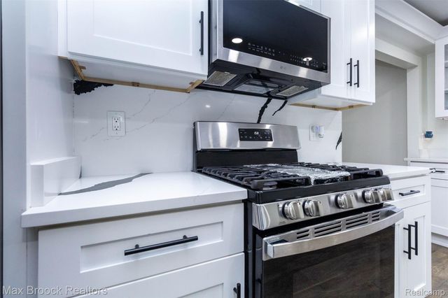 35604 Eastmont Drive, Sterling Heights, MI 48312
