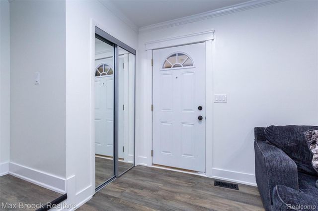 35604 Eastmont Drive, Sterling Heights, MI 48312