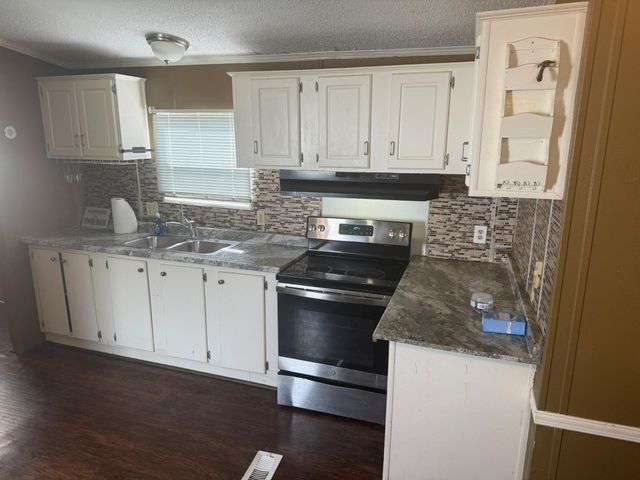 428 15th Street, Dickinson, TX 77539