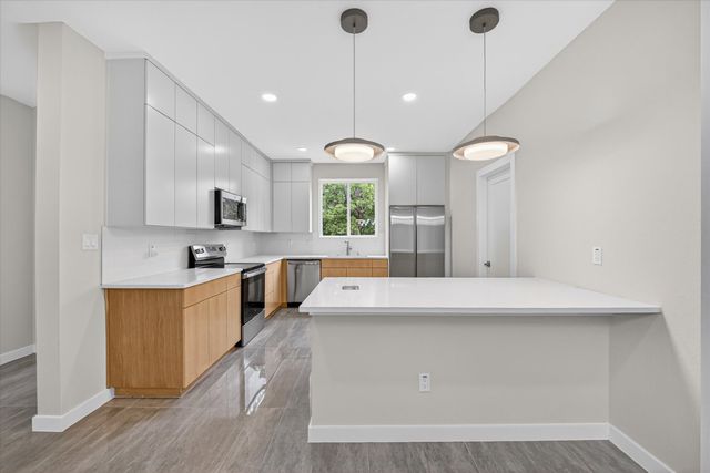 119 Rolston Road, Irving, TX 75060