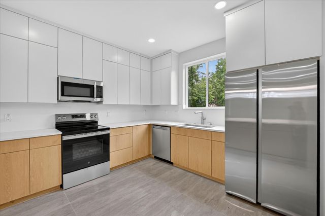 119 Rolston Road, Irving, TX 75060