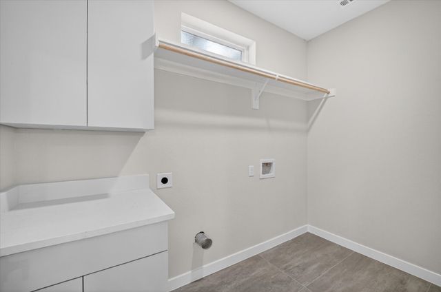 119 Rolston Road, Irving, TX 75060