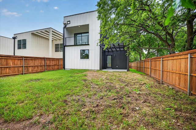 119 Rolston Road, Irving, TX 75060