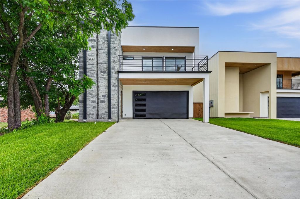 119 Rolston Road, Irving, TX 75060
