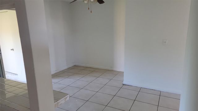 609 SW 79th Terrace, North Lauderdale, FL 33068