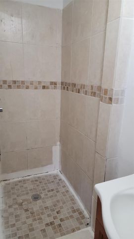 609 SW 79th Terrace, North Lauderdale, FL 33068