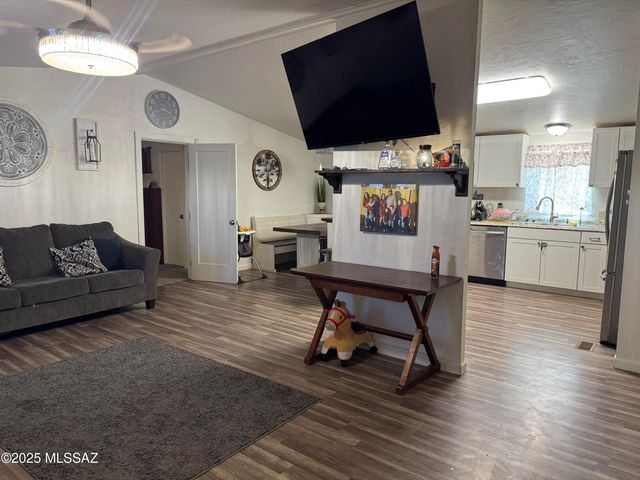 266 S 350 E, Pima, AZ 85543