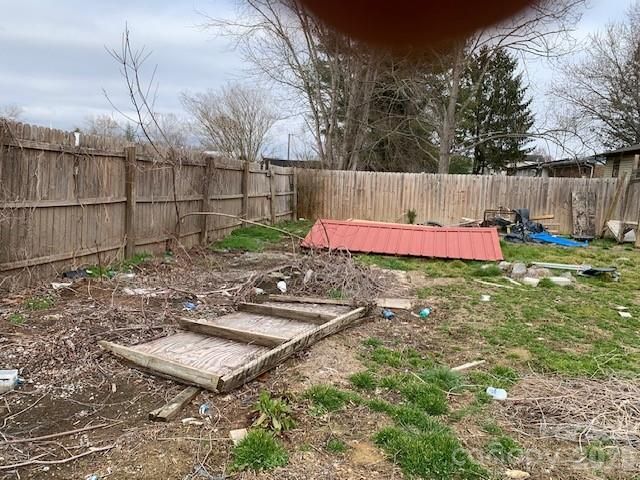 709 WOODCOCK Drive LO: 14 BL:2, Hendersonville, NC 28792