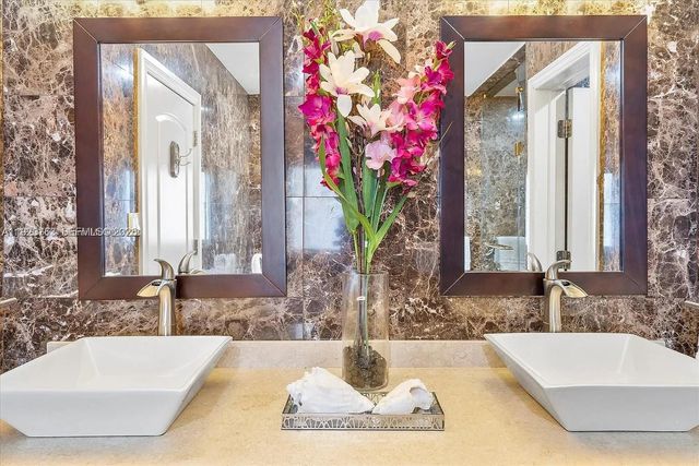 800 SW 12th, Fort Lauderdale, FL 33312