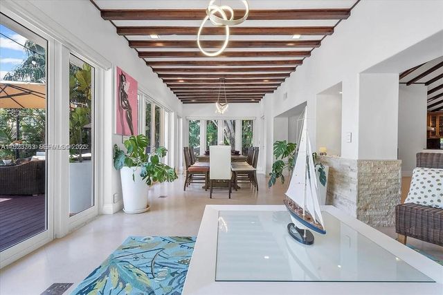 800 SW 12th, Fort Lauderdale, FL 33312