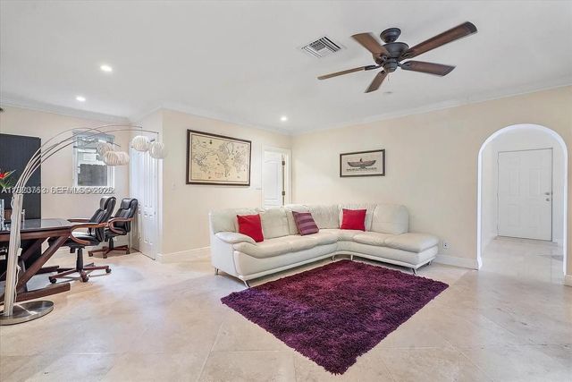 800 SW 12th, Fort Lauderdale, FL 33312