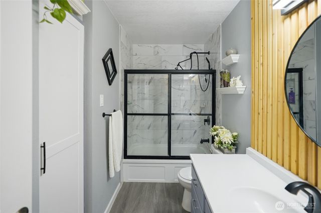 4059 NE Dunn Street, Moses Lake, WA 98837