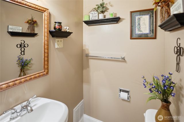 4059 NE Dunn Street, Moses Lake, WA 98837