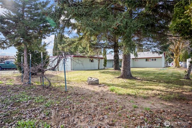 4059 NE Dunn Street, Moses Lake, WA 98837