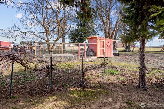 4059 NE Dunn Street, Moses Lake, WA 98837