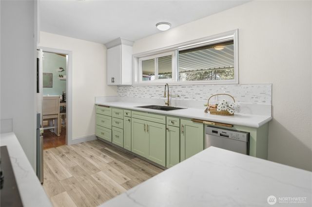 4059 NE Dunn Street, Moses Lake, WA 98837