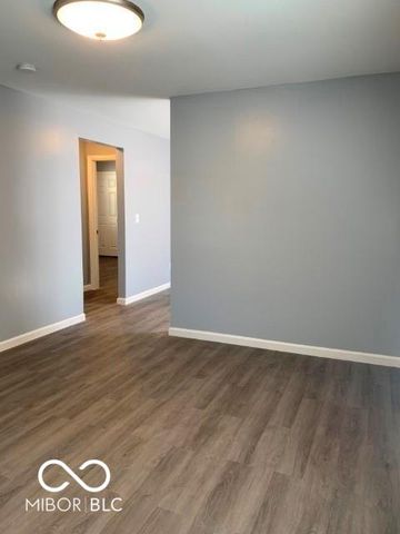 2133 White Avenue, Indianapolis, IN 46202