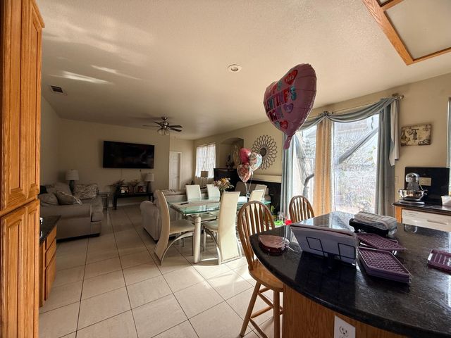 2036 Picasso Way, Stockton, CA 95206