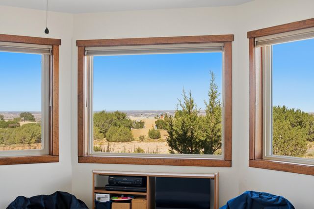 14 Sage Hill Drive, Placitas, NM 87043
