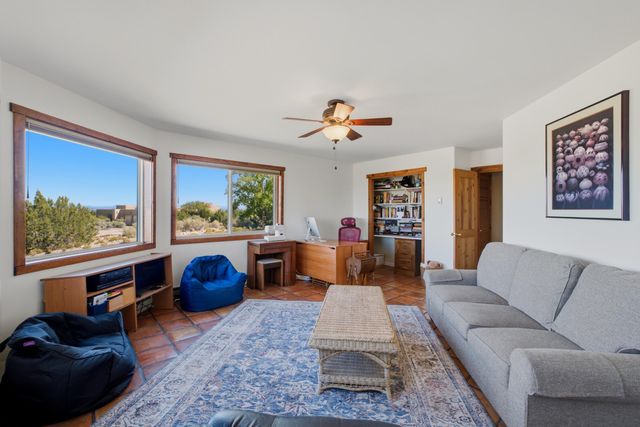 14 Sage Hill Drive, Placitas, NM 87043