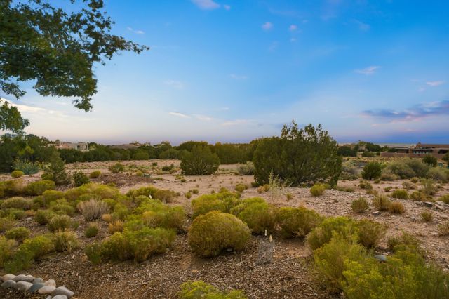 14 Sage Hill Drive, Placitas, NM 87043