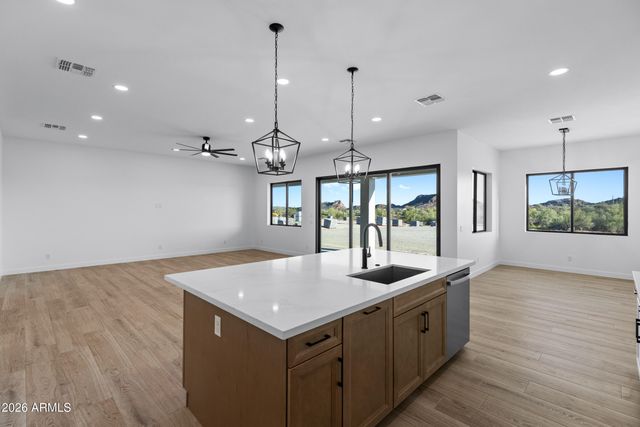 2617 W JENS Way, Queen Creek, AZ 85144