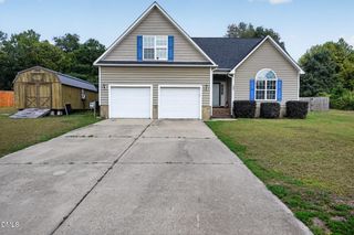545 Colonial Hills Drive, Lillington, NC 27546