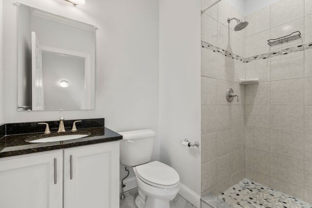 2 Westbrook St 2-1, Boston, MA 02128