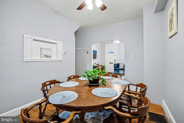 353 E MARION ST, Lancaster, PA 17602