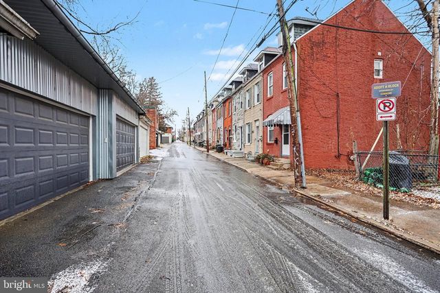 353 E MARION ST, Lancaster, PA 17602