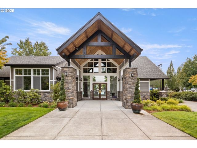 1079 Se PORTLANDIA Ave, Hillsboro, OR 97123