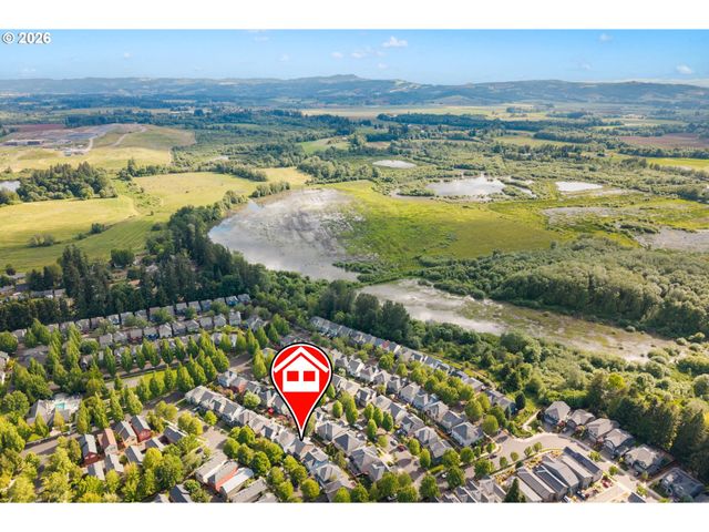 1079 Se PORTLANDIA Ave, Hillsboro, OR 97123