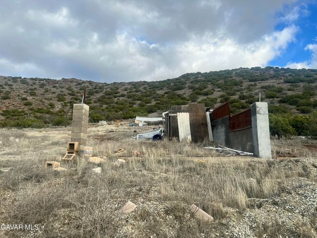 Tuckerway Ranch Rd Road, Acton, CA 93510