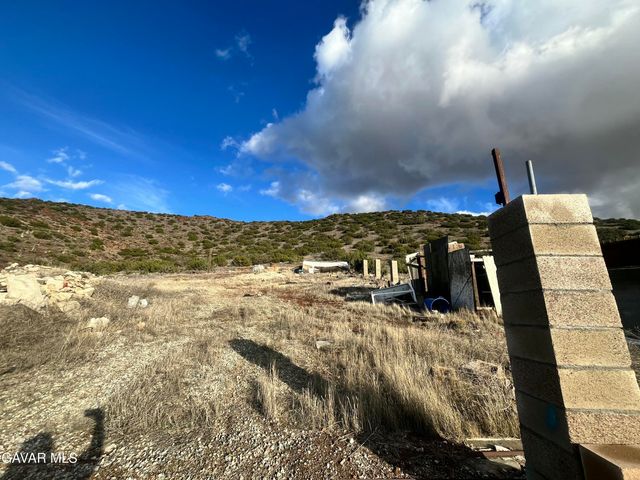 Tuckerway Ranch Rd Road, Acton, CA 93510