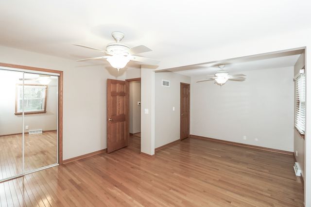 5019 Burman Drive, Crystal Lake, IL 60014